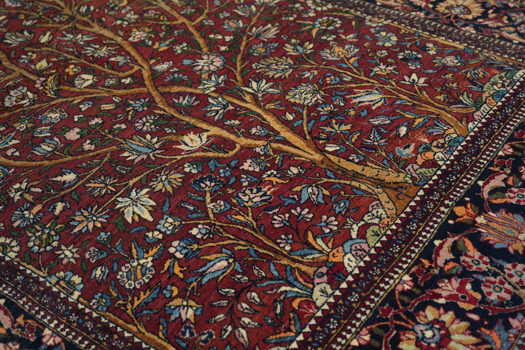 Antique Isfahan Rug 4'7'' x 7'1''