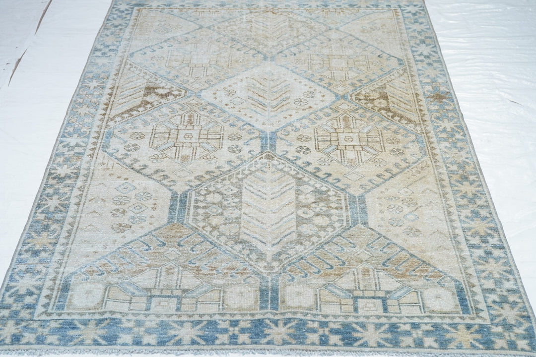 Vintage Bakhtiari Rug 4'5'' x 6'4''