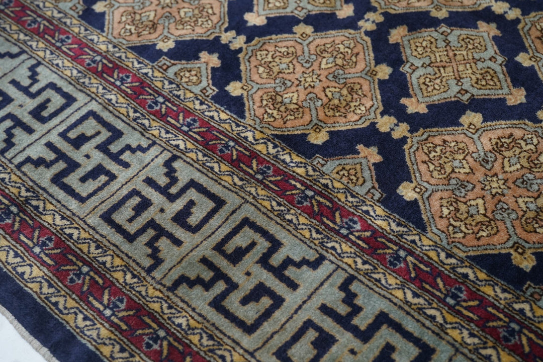 Vintage Turkish Sivas Rug 6'11'' x 9'8''