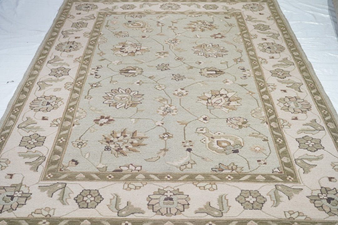 Sumak Rug 6'0" x 9'0"