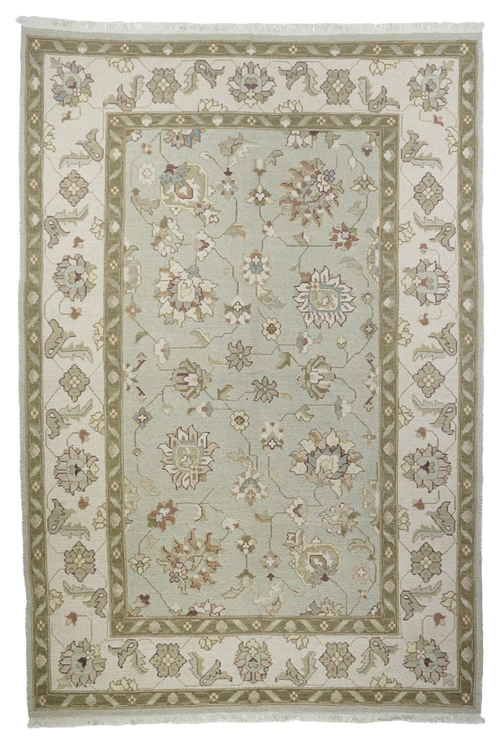 Sumak Rug 6' x 9'