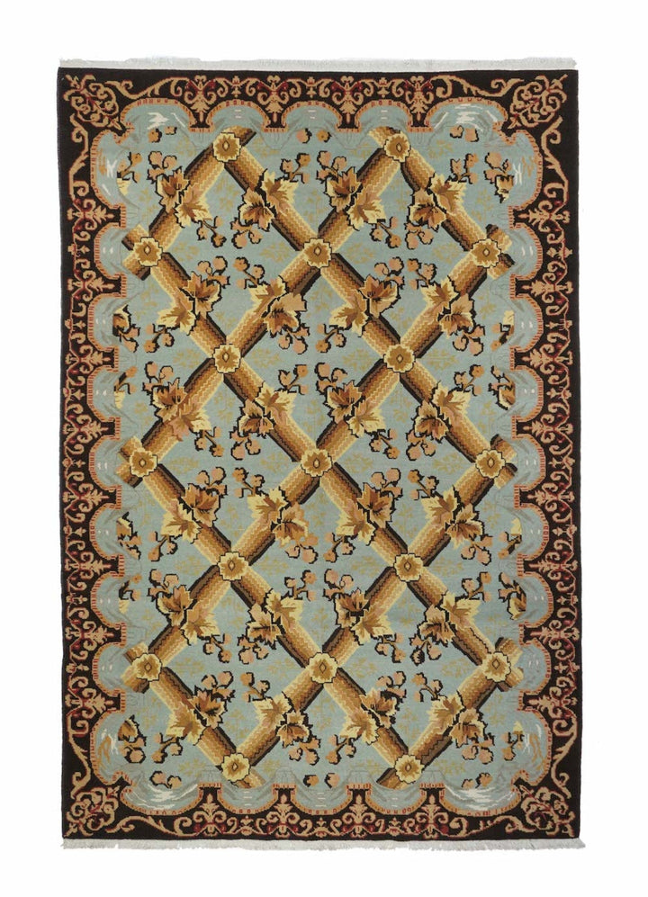 Sumak Rug 6' x 9'