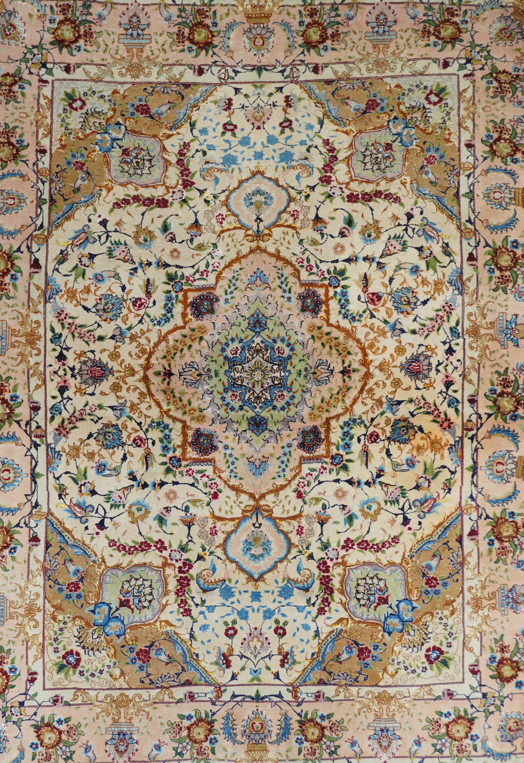 Extremely Fine Persian Wool & Silk Tabriz Rug 5'0" x 8'0"