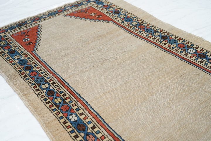 Antique Bakshayesh Rug 2'6'' x 4'3''