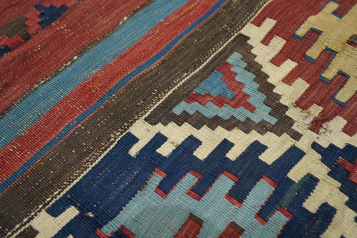 Antique Kilim Rug 5'9'' x 10'5''