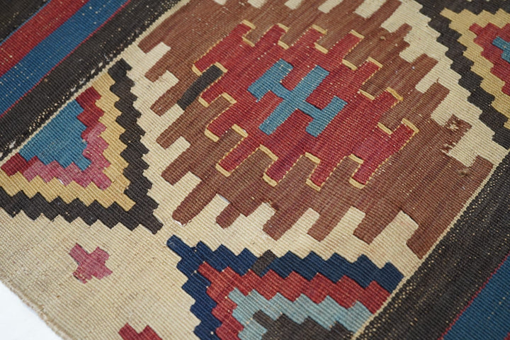 Antique Kilim Rug 5'9'' x 10'5''