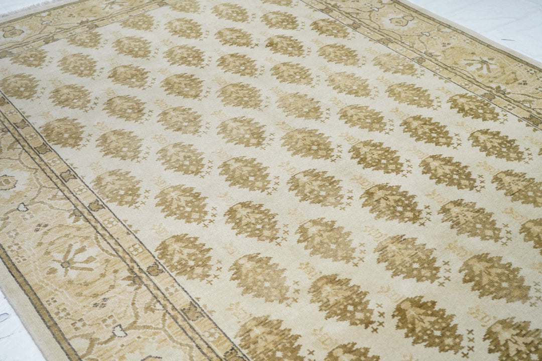 Oushak Rug 6'0" x 9'0"