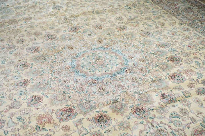 Fine Vintage  Persian Kashan Rug 11'6'' x 17'10''