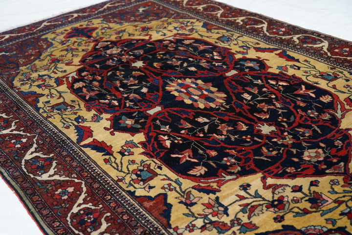 Antique Farahan Sarouk Rug 4'3'' x 6'8''