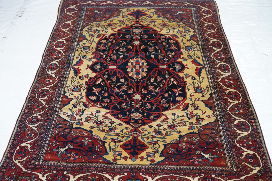 Antique Farahan Sarouk Rug 4'3'' x 6'8''