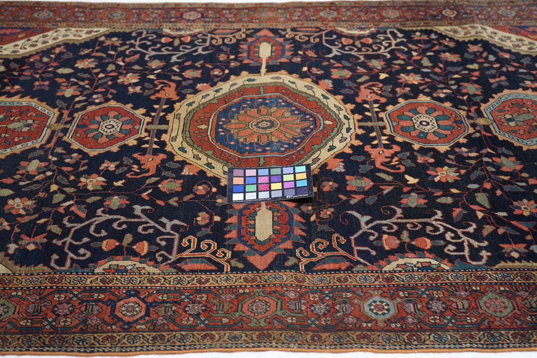 Antique Farahan Sarouk Rug 4'0'' x 6'4''