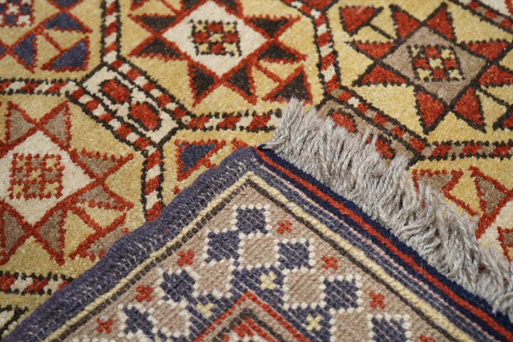 Turkish Rug 5'4'' x 8'4''