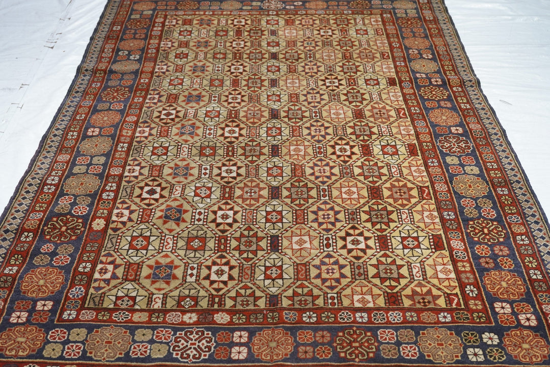 Turkish Rug 5'4'' x 8'4''