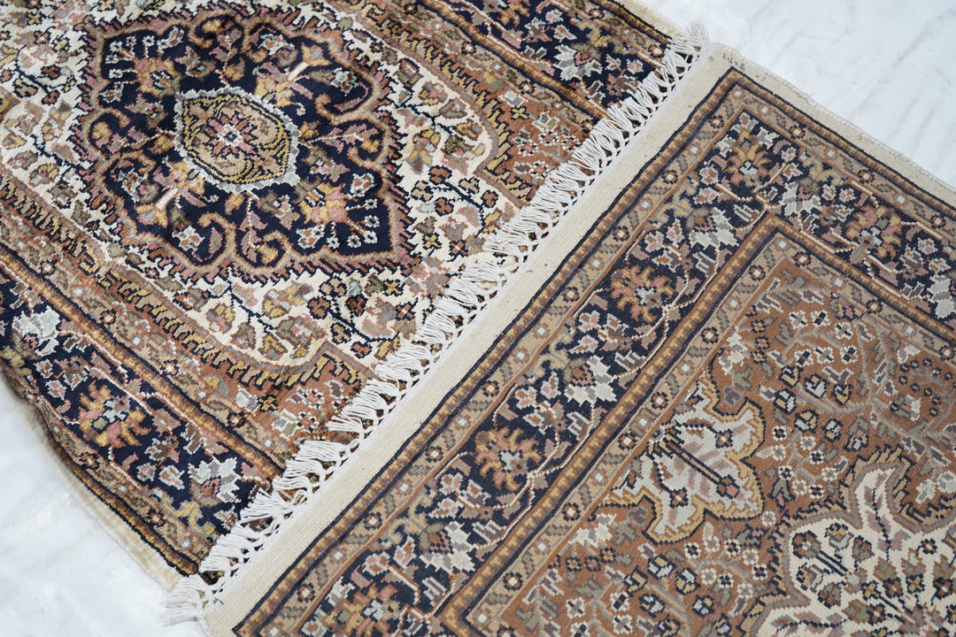 Indian Kashmir Runner 2'5'' x 8'3''