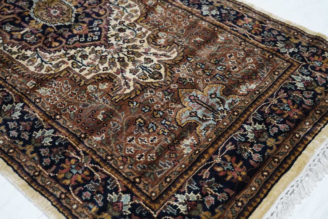 Indian Kashmir Runner 2'5'' x 8'3''