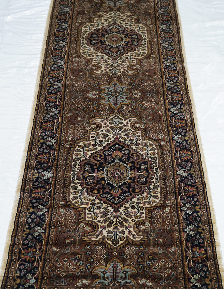 Indian Kashmir Runner 2'5'' x 8'3''