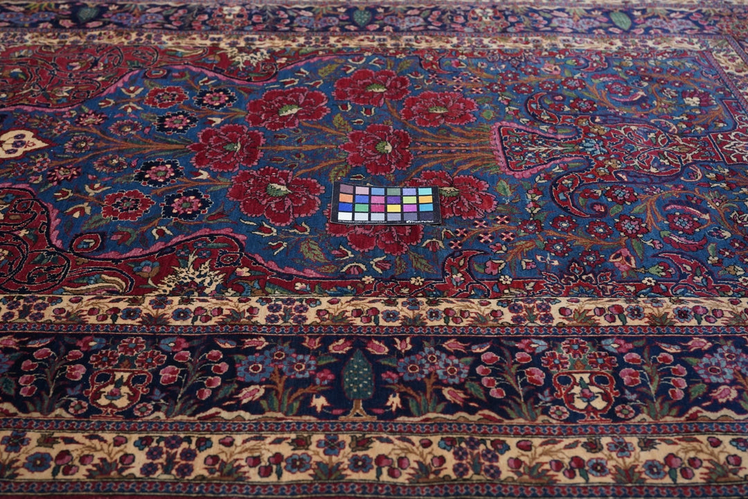 Antique Semnan Rug 4'9'' x 6'5''