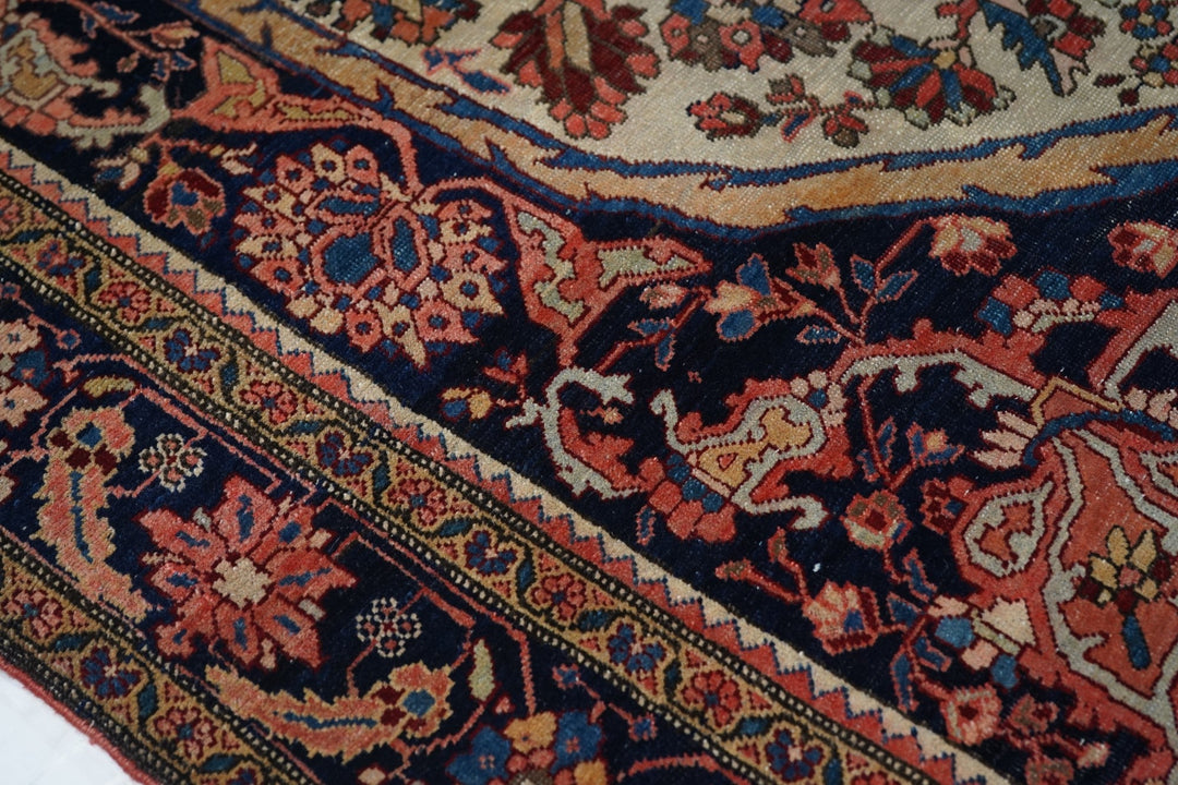 Antique Farahan Sarouk Rug 4'4'' x 6'7''