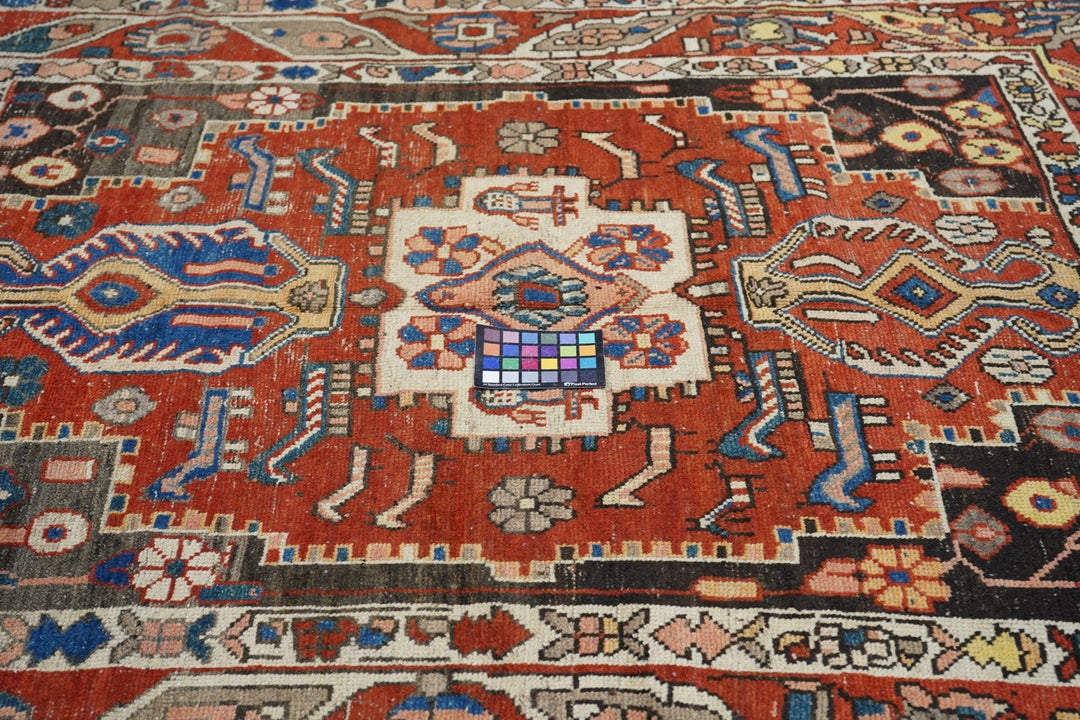 Antique Bakhtiari Rug 5'7'' x 7'8''