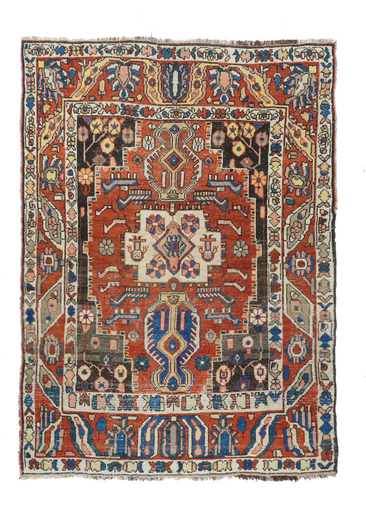 Antique Bakhtiari Rug 5'7'' x 7'8''