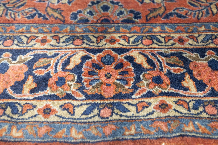 Antique Sarouk Rug 4'0" x 6'5''