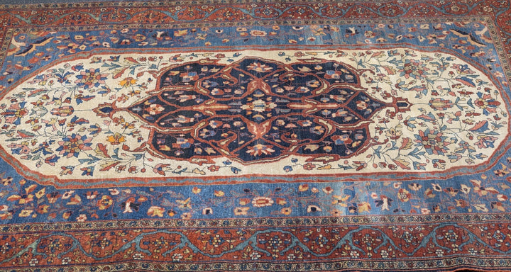 Antique Farahan Sarouk Rug 4'3'' x 6'6''