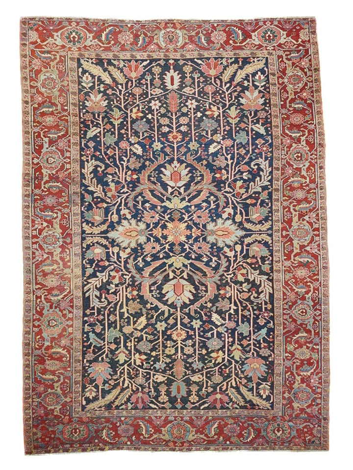 Antique Serapi Rug 8'8'' x 12'4''