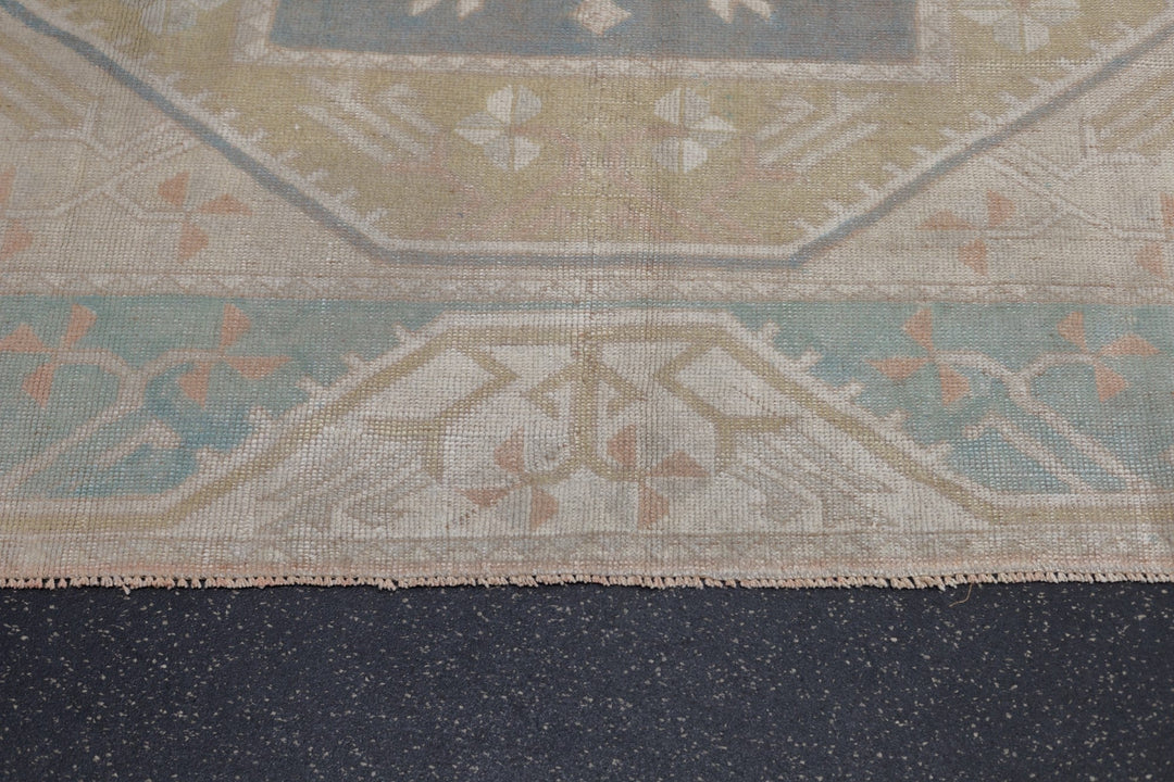 Oushak Rug 5'3'' x 7'11''