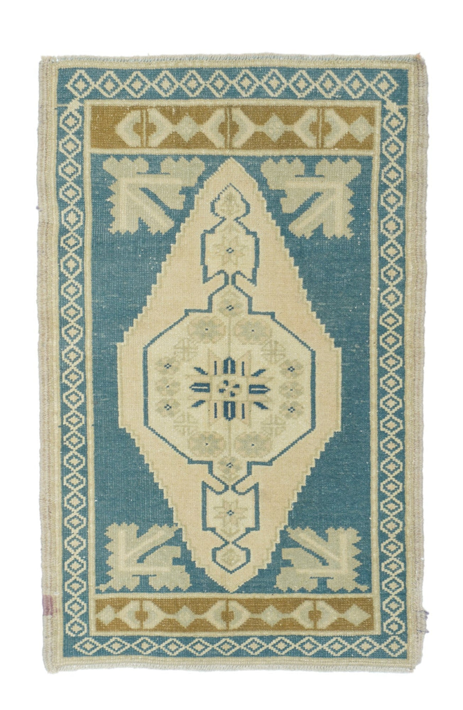 Turkish Rug 2'1'' x 3'5''