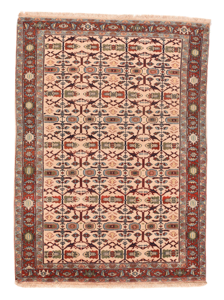 Heriz Rug 4'11'' x 6'9''