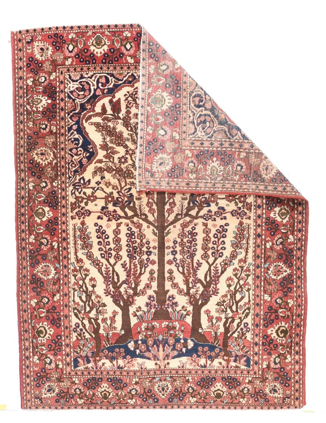 Antique Isfahan Rug 4'9'' x 6'4''