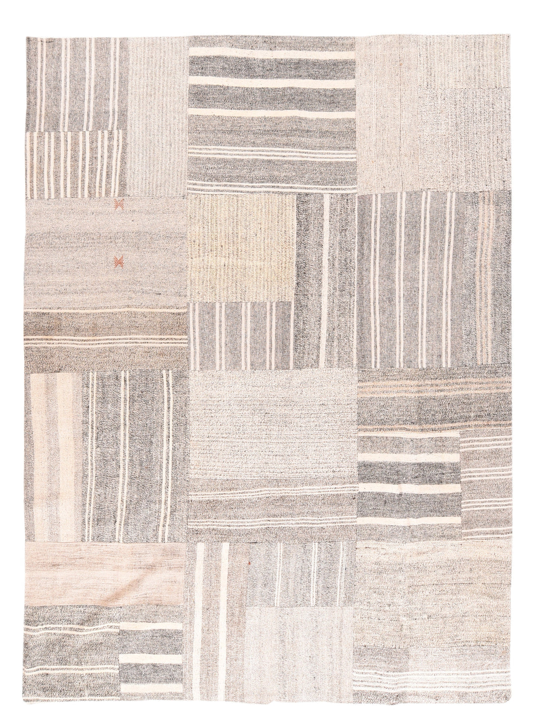 Area Rug 7'6'' x 10'3''